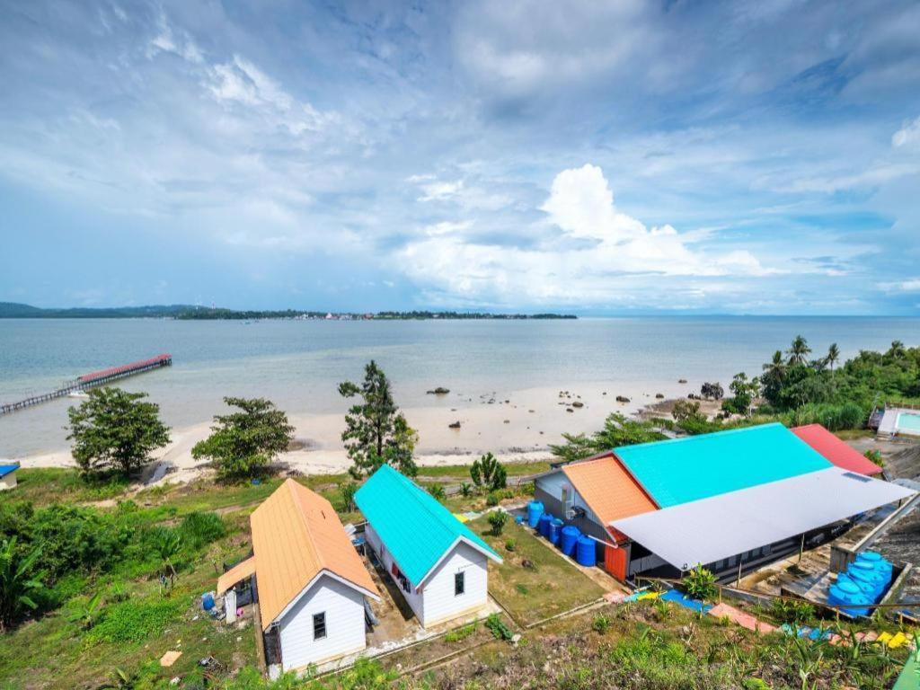 Dreamland Beach Holiday Kudat Exteriör bild