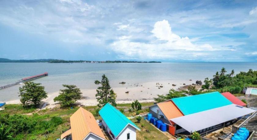 Dreamland Beach Holiday Kudat Exteriör bild