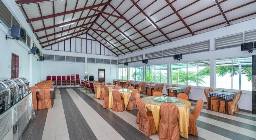 Dreamland Beach Holiday Kudat Exteriör bild