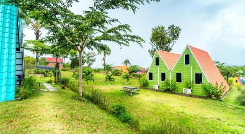 Dreamland Beach Holiday Kudat Exteriör bild
