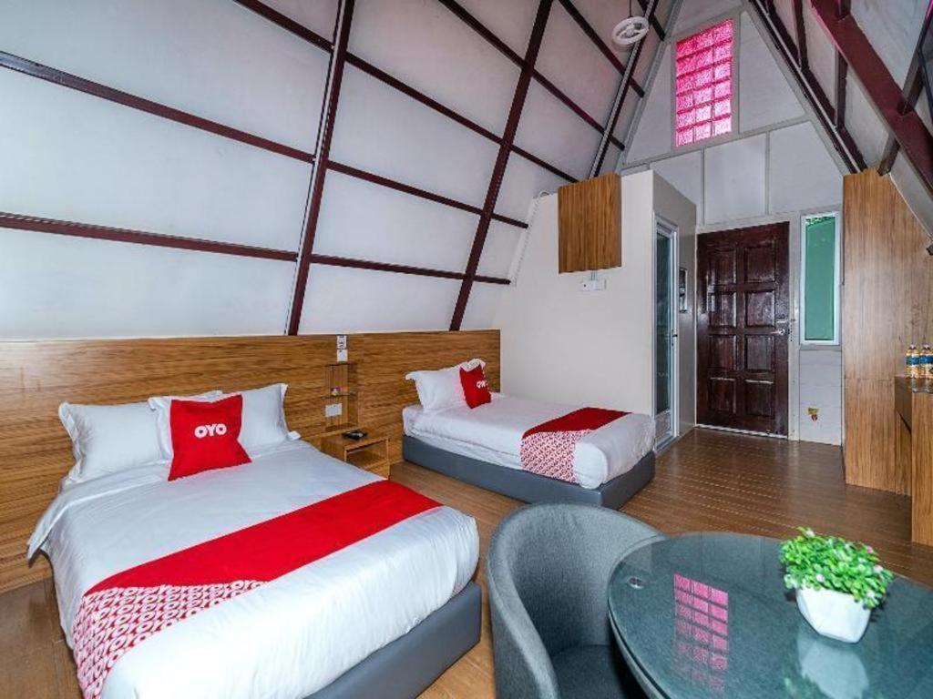 Dreamland Beach Holiday Kudat Exteriör bild