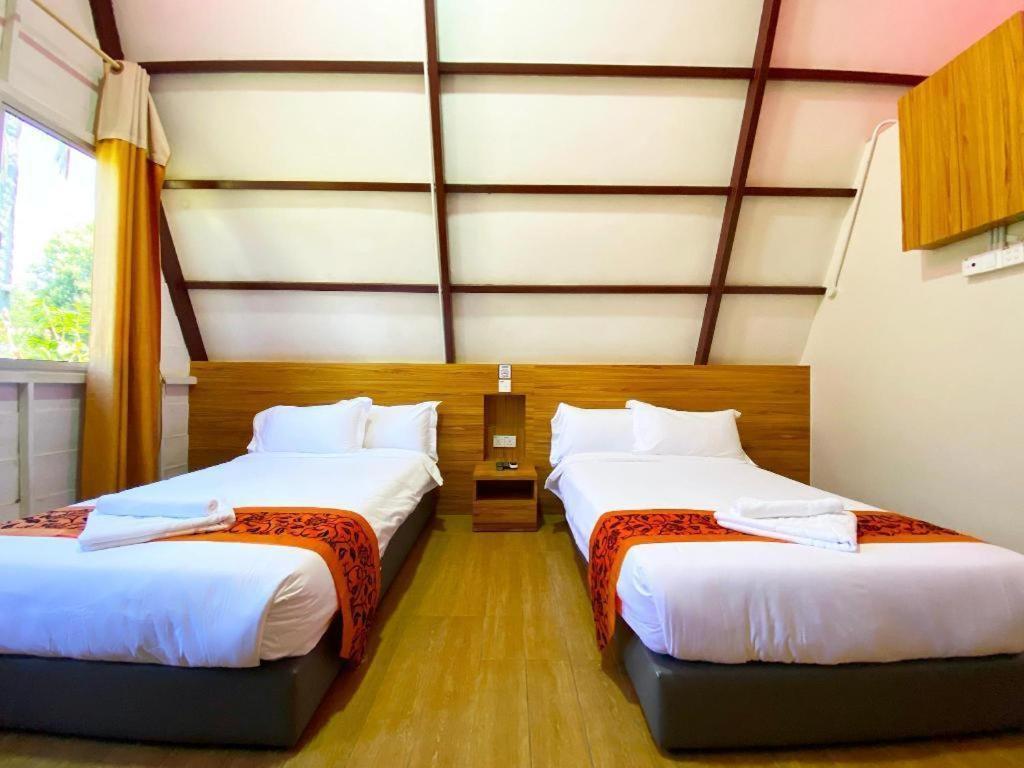 Dreamland Beach Holiday Kudat Exteriör bild